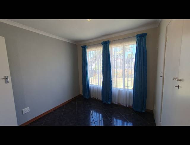 3 BEDROOM HOUSE FOR SALE IN ELANDSPARK